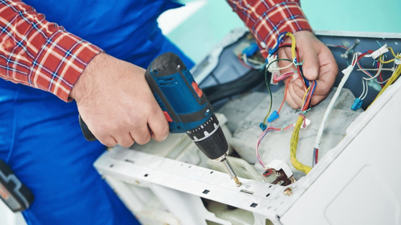 Bağcılar Fondital Fondital çamaşır makinesi kart tamiri – Su almama arızası orijinal parça ile giderildi. - Teknik servis örneği